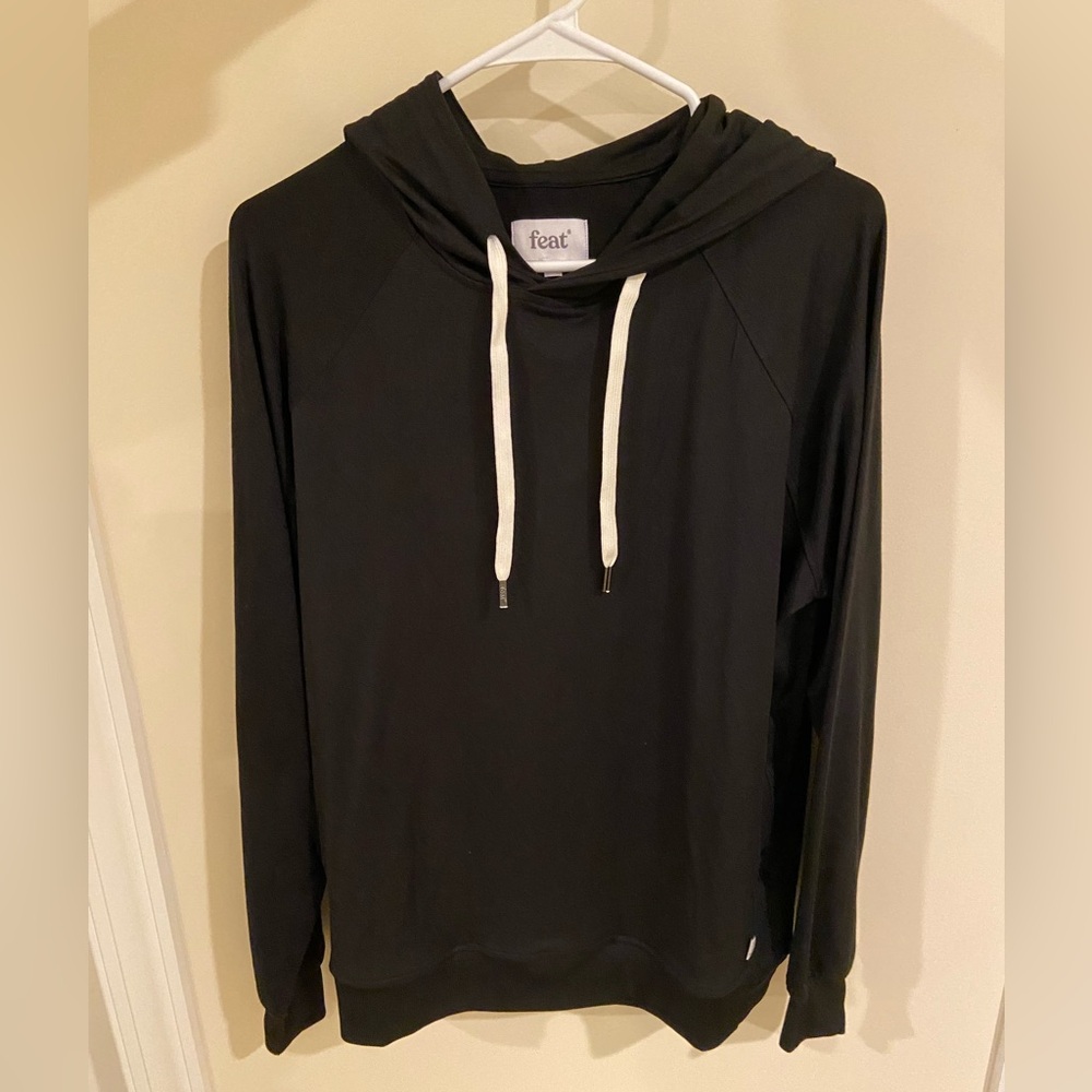 Black Men's Feat Clothing Hoodie
